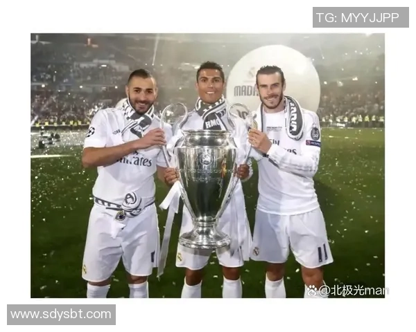 欧冠精彩对决皇马逆转曼联全场沸腾瞬间回顾