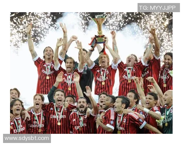 德甲激战：那不勒斯逆转AC米兰全场沸腾精彩瞬间回顾